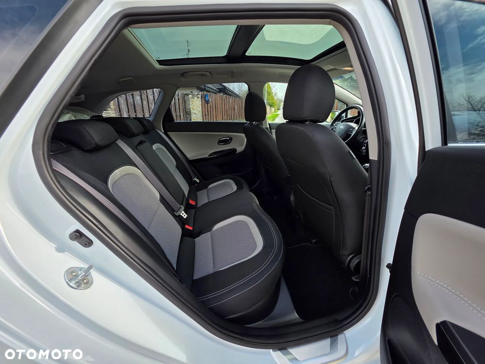 Kia Ceed 1.6 GDI Fifa World Cup Edition - 7