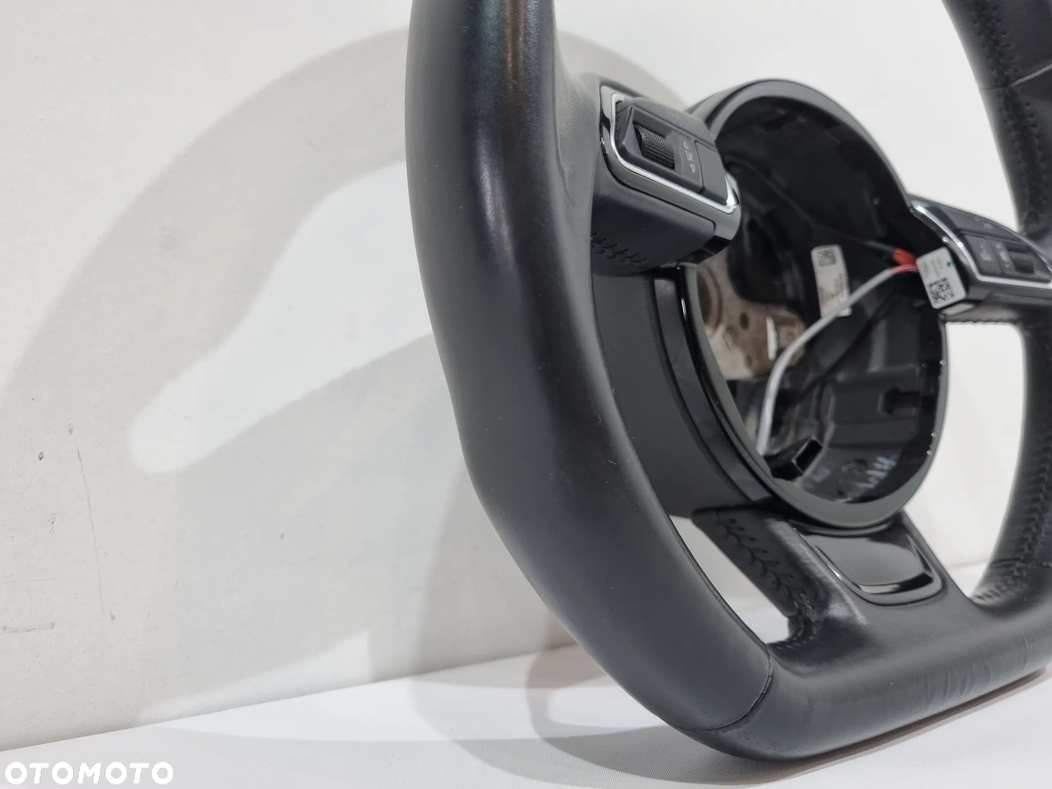 AUDI A4 B8 A5 8T LIFT KIEROWNICA MULTIFUNKCJA ŚCIĘTA 8K0419091CE - 2