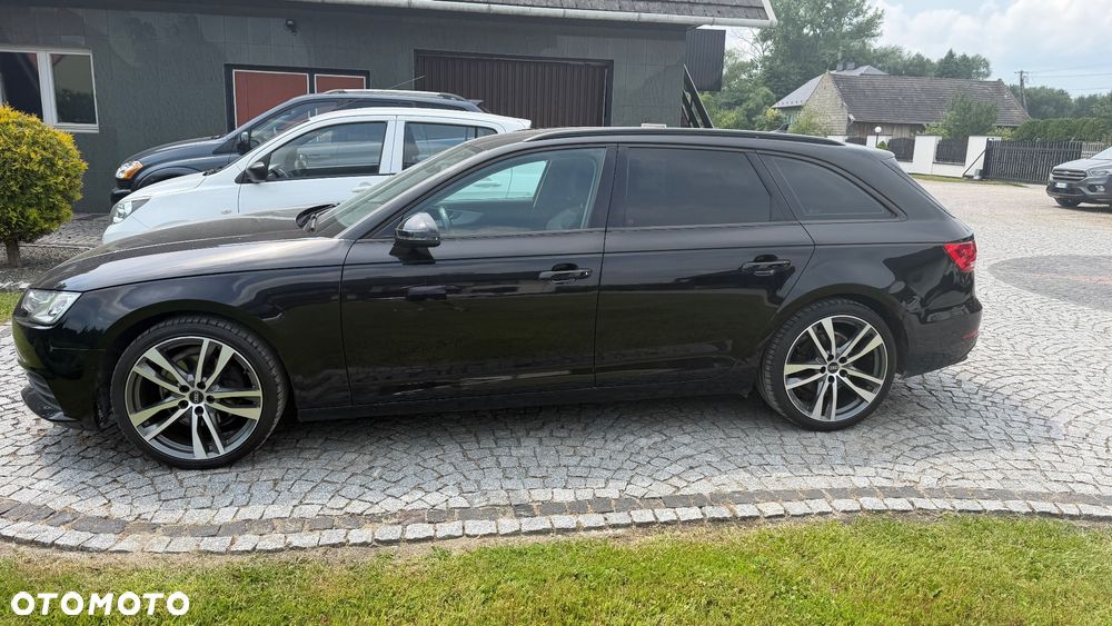 Audi A4 Avant - 10