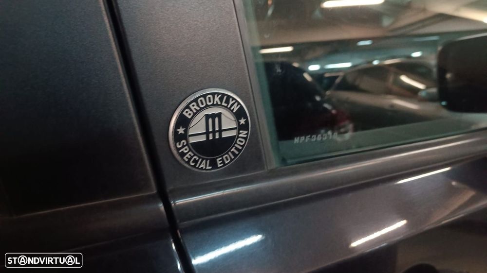 Jeep Renegade 1.6 MJD Night Eagle - 20