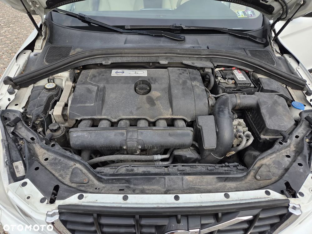 Volvo XC 60 3.2 AWD Summum - 7