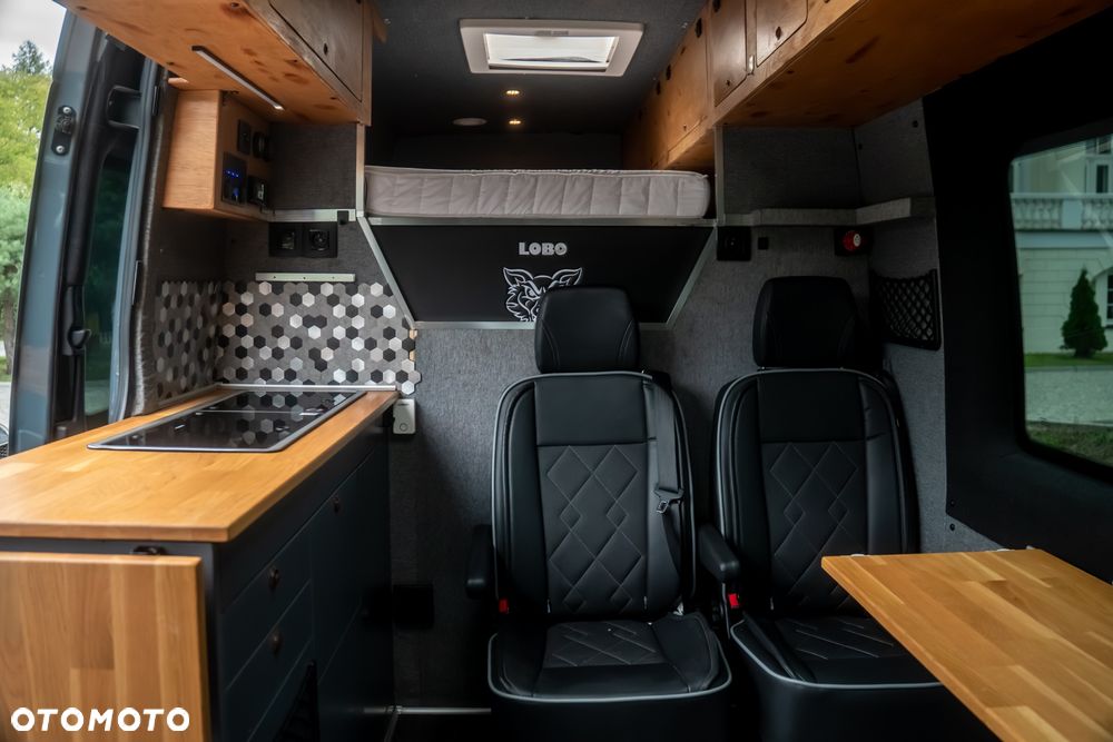 Mercedes-Benz Sprinter 319 - 7