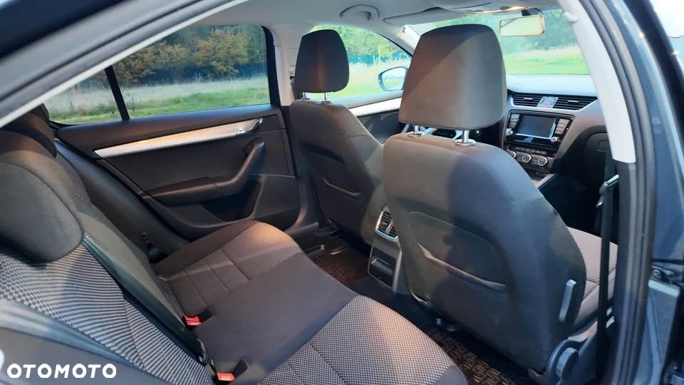 Skoda Octavia 1.4 TSI Ambition - 8