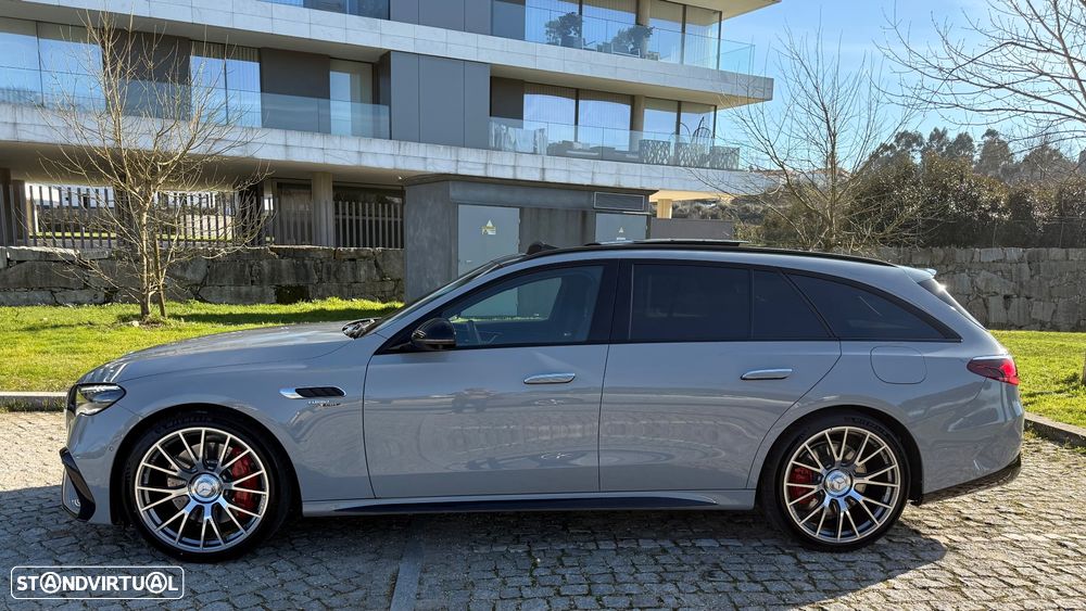 Mercedes-Benz E 53 AMG 4Matic+ Speedshift TCT-9G - 14