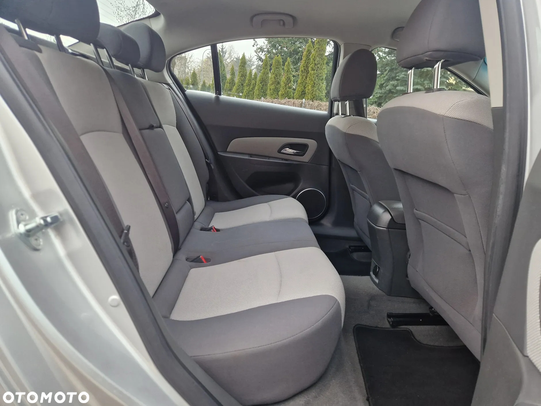 Chevrolet Cruze 1.8 LTZ - 9