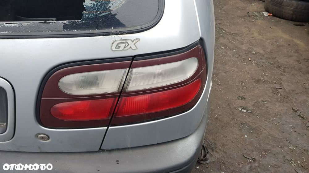 ALMERA N15 LIFT 98-99 LAMPA TYŁ PRAWA NA KLAPĘ - 1