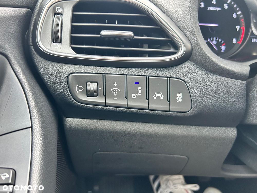 Hyundai i30 1.0 T-GDI Premiere Comfort - 33
