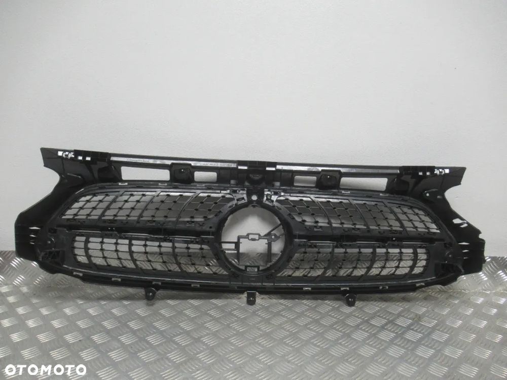 GRILL GRIL ATRAPA MERCEDES GLA II AMG W247 H247 2020- - 10