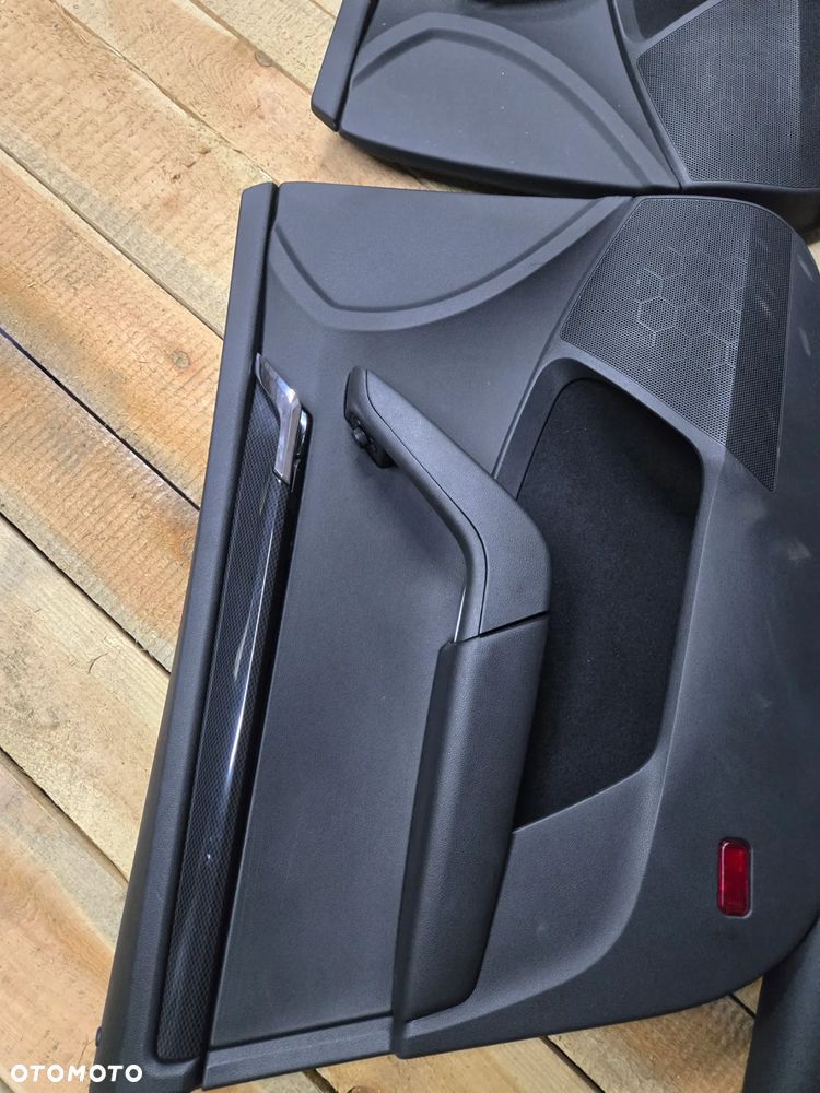 SKODA OCTAVIA III RS VRS  ZESTAW  BOCZKÓW SKÓRA - 3