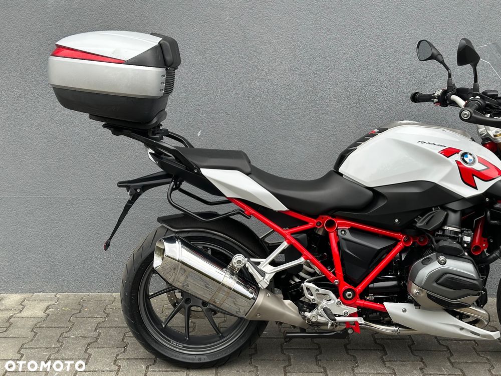 BMW R - 9