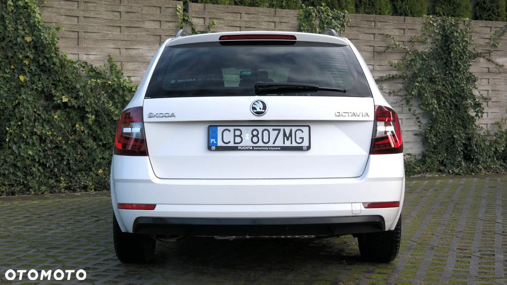 Skoda Octavia 1.4 TSI Ambition - 22