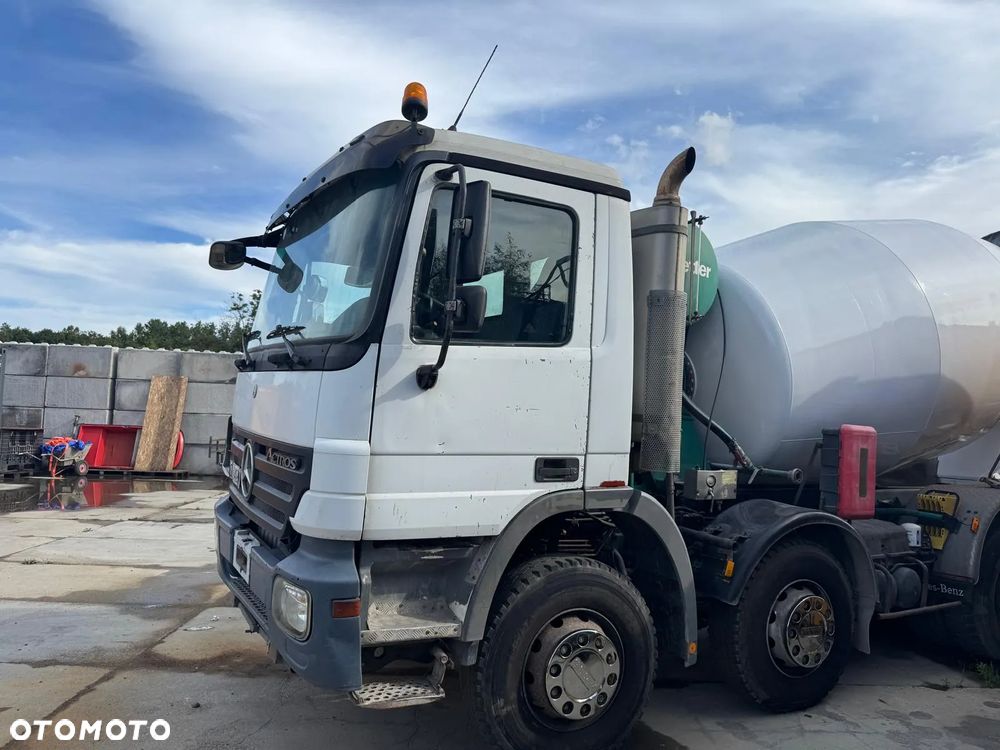 Mercedes-Benz ACTROS - 6