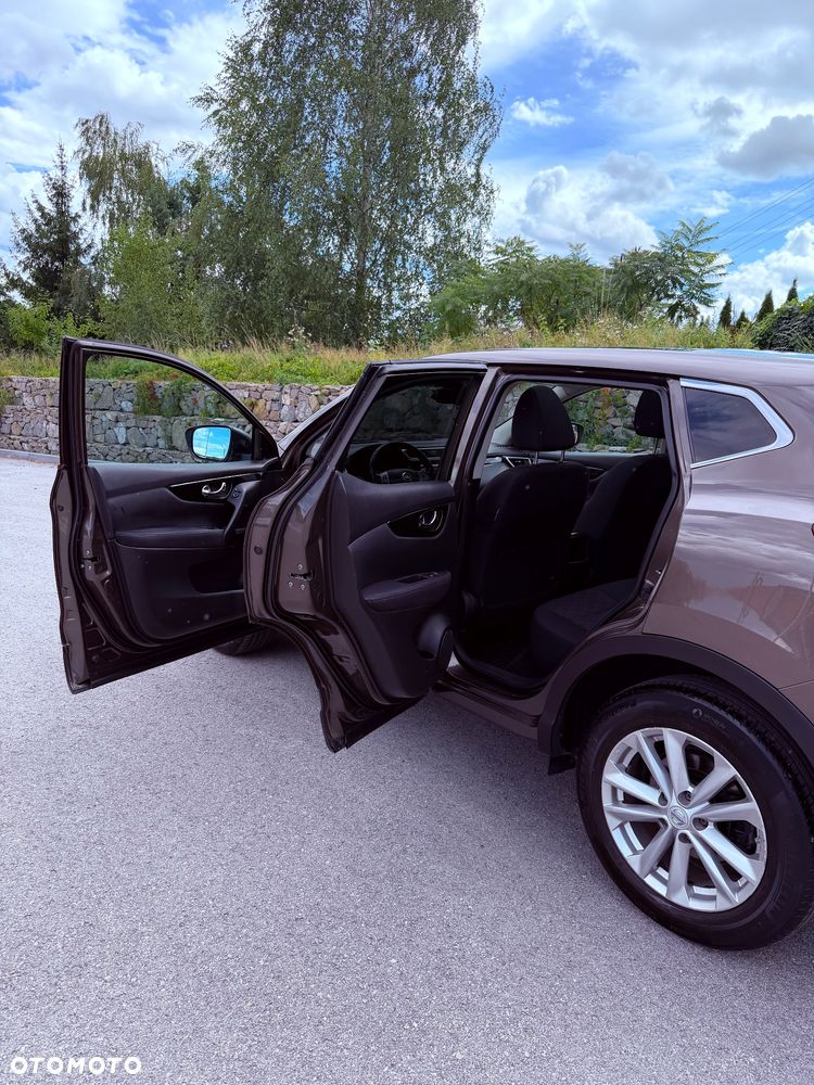Nissan Qashqai 1.6 DCi N-Connecta Xtronic EU6 - 7