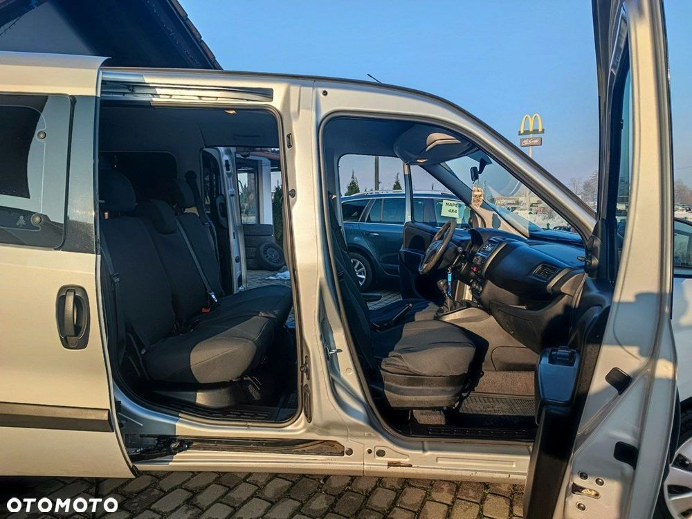 Opel Combo - 12