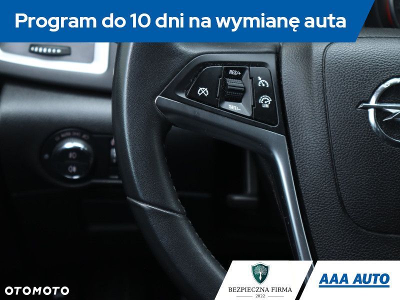 Opel Astra - 20