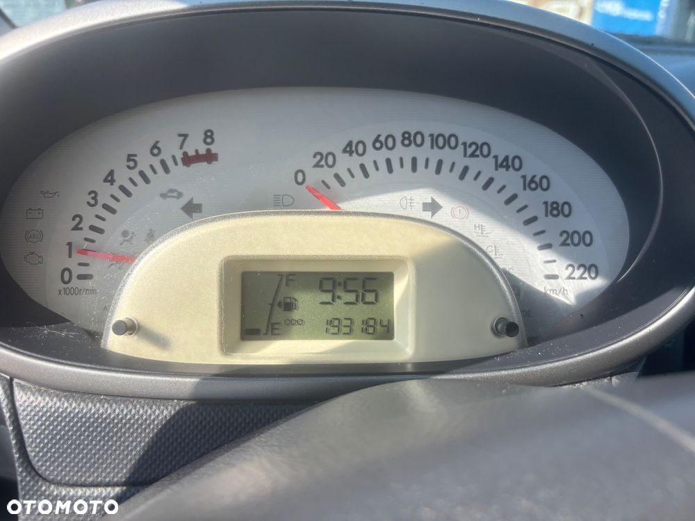 Daihatsu Sirion 1.3 - 31