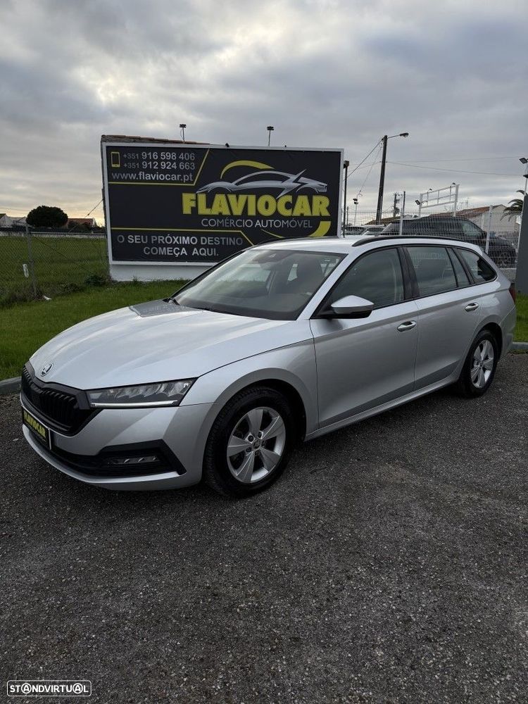 Skoda Octavia Break 2.0 TDI DSG Premium Edition - 11