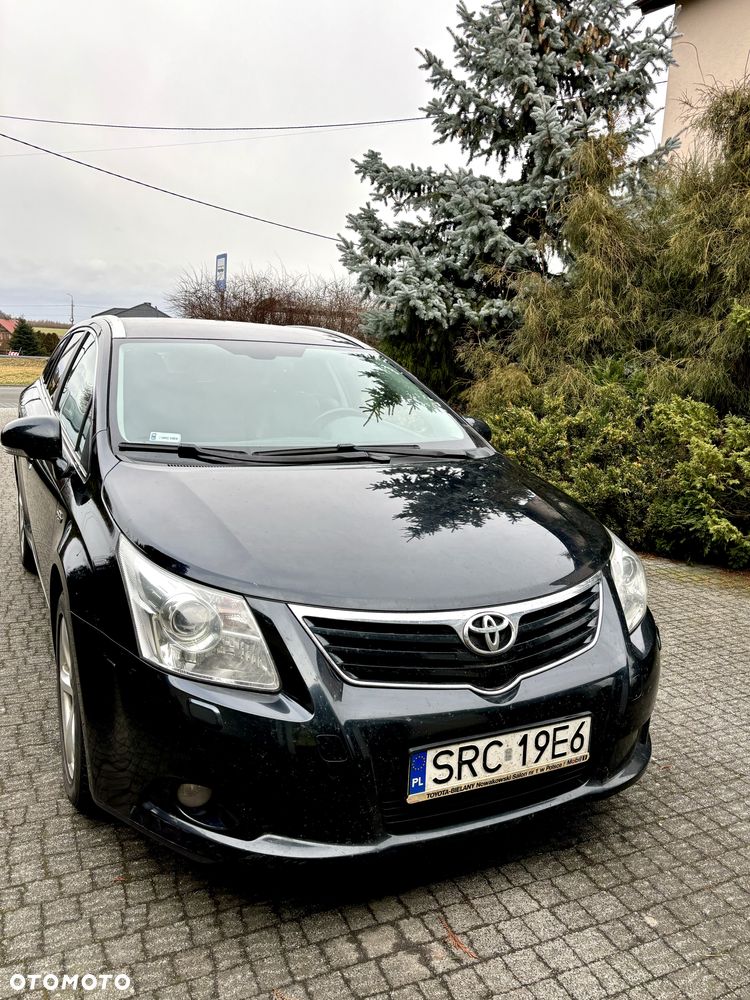 Toyota Avensis 2.2 D-CAT Sol plus NAVI - 2
