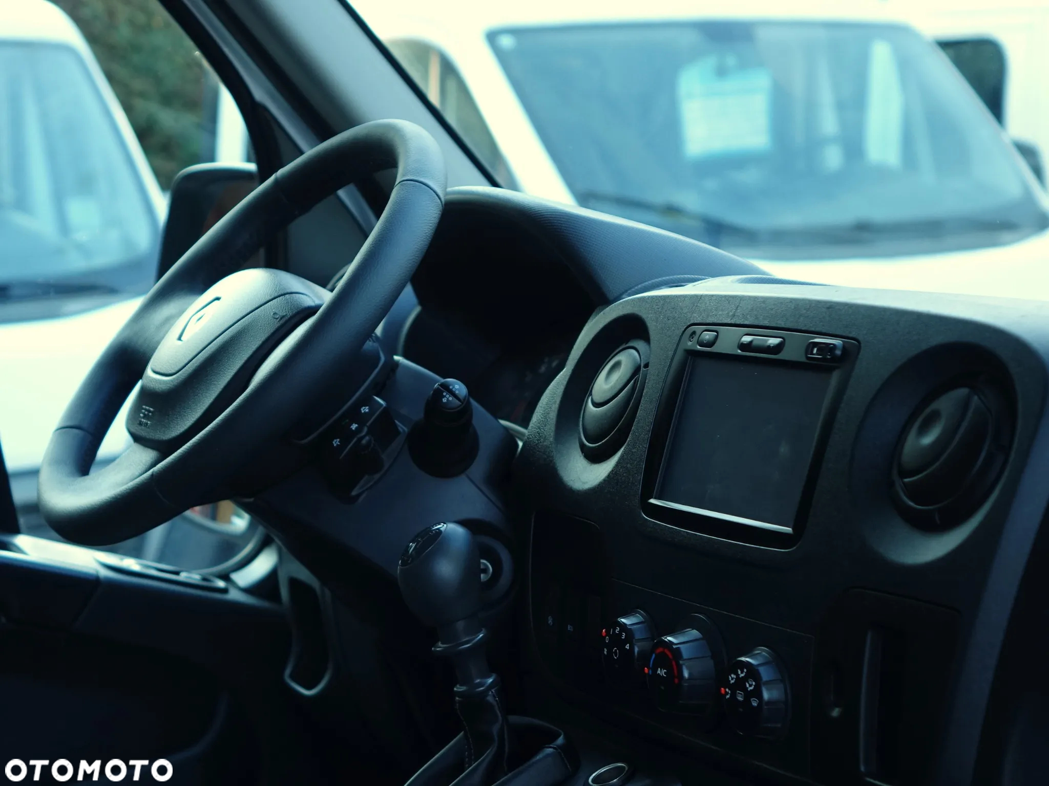 Renault Master 6-osobowy DOKA skrzynia NA BLIŹNIAKU - 10