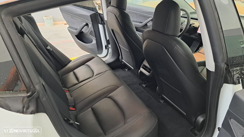 Tesla Model 3 Standard Range Plus RWD - 35