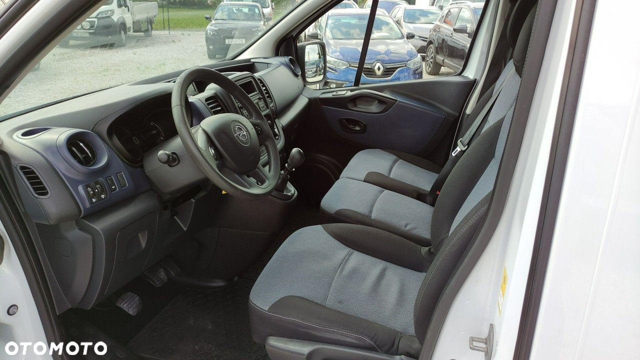 Opel Vivaro - 6