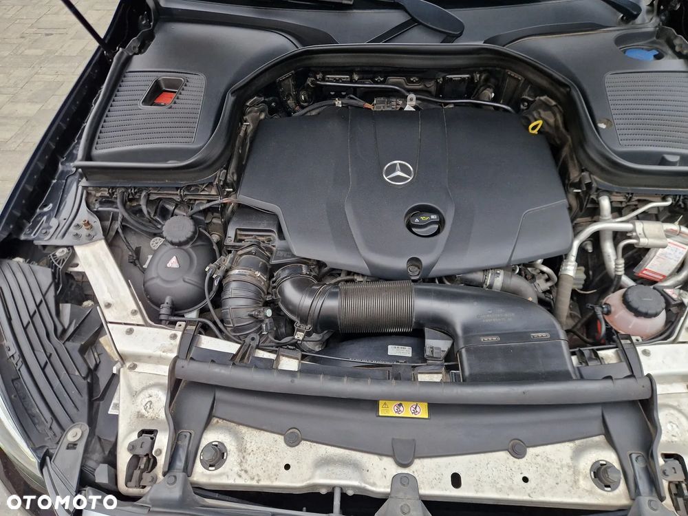 Mercedes-Benz GLC 220 d 4-Matic - 12