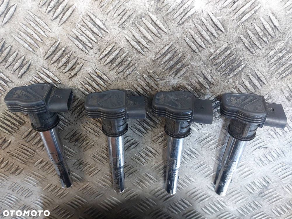 CEWKA ZAPŁONOWA KOMPLET AUDI A4 B7 2.0 TFSI NGK U5015 ID: 237919 - 3