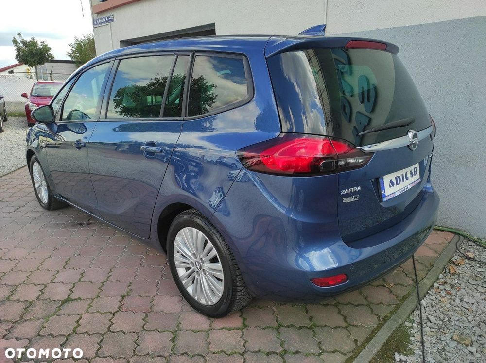 Opel Zafira - 4