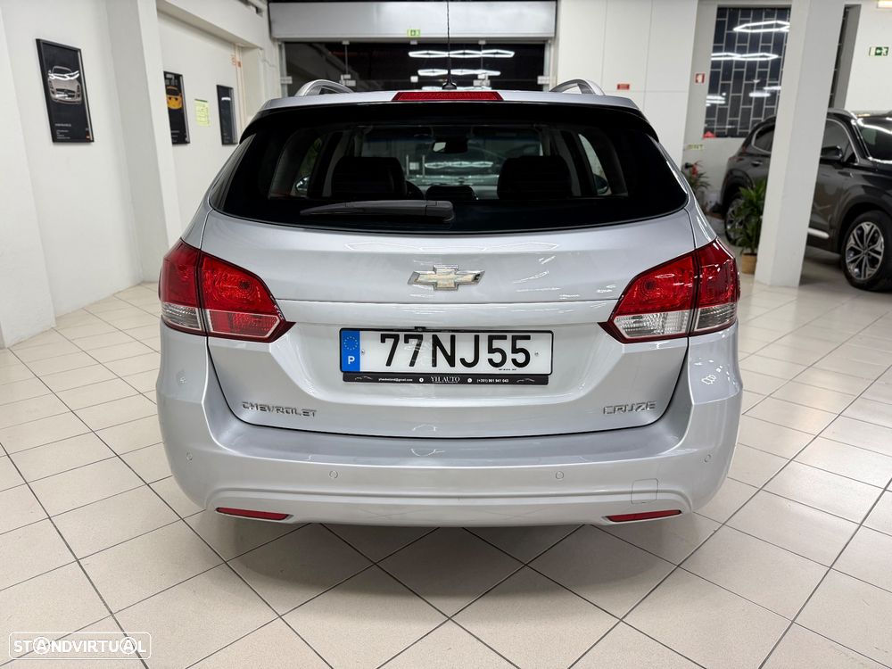 Chevrolet Cruze SW 1.7 VCDi LTZ - 8