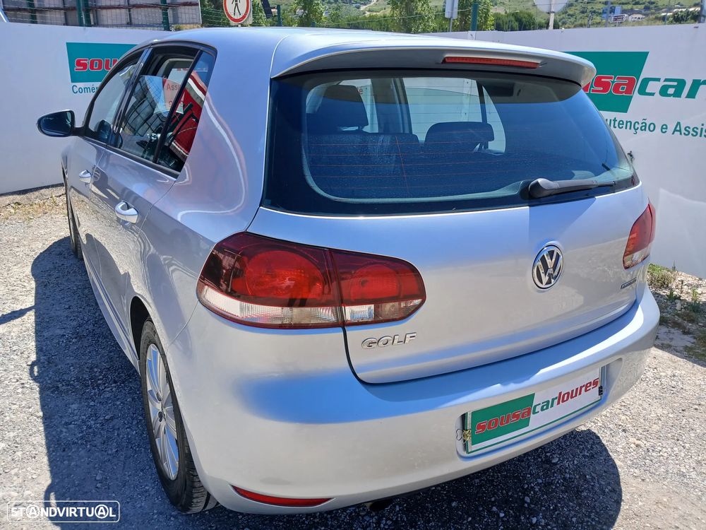 VW Golf 1.6 TDi Trendline BlueMotion - 13
