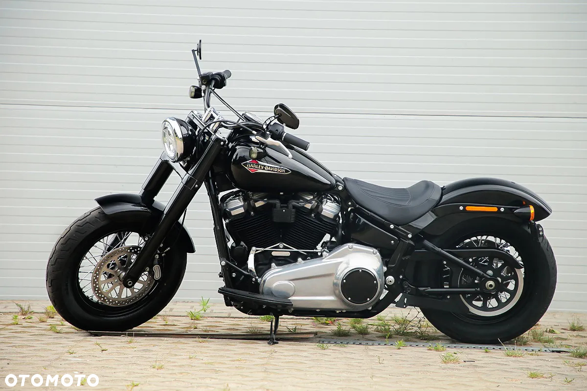 Harley-Davidson Softail Slim - 18