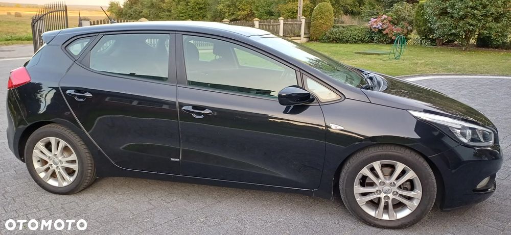 Kia Ceed 1.6 CRDi M - 4