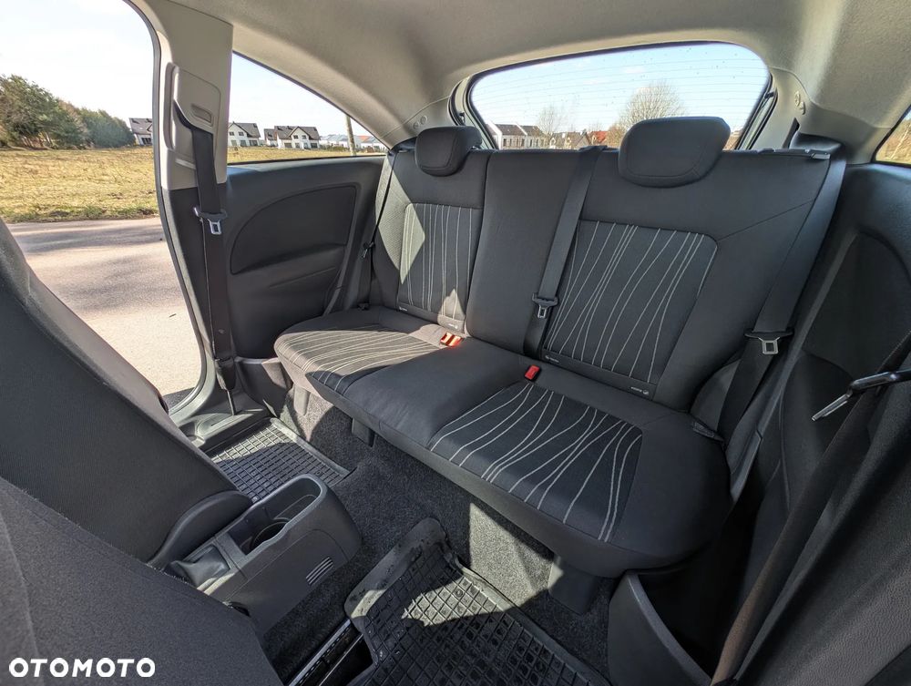 Opel Corsa 1.0 12V - 10