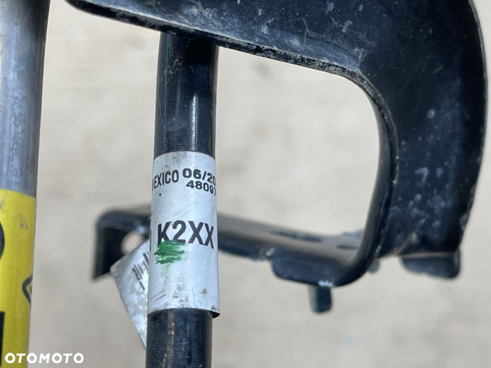 O2 CADILLAC ESCALADE IV 2014 - 6.2 PRZEWODY PALIWA RURKI WĘŻE 23256467 - 4