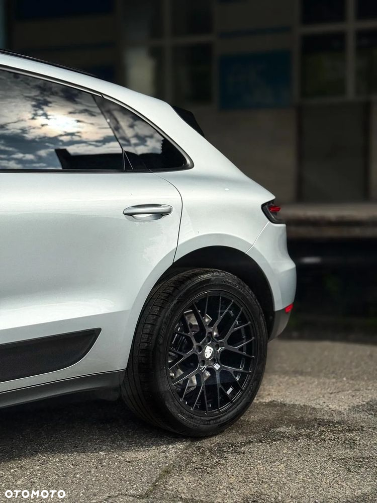 Porsche Macan Standard - 13