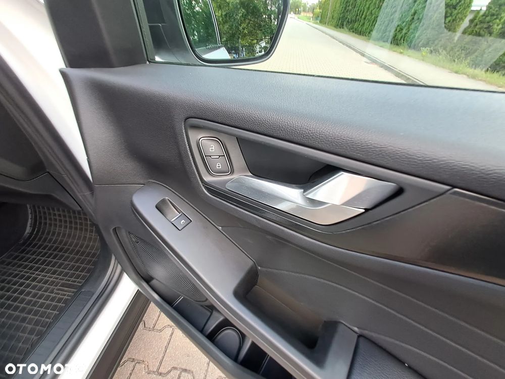 Ford Escape - 18