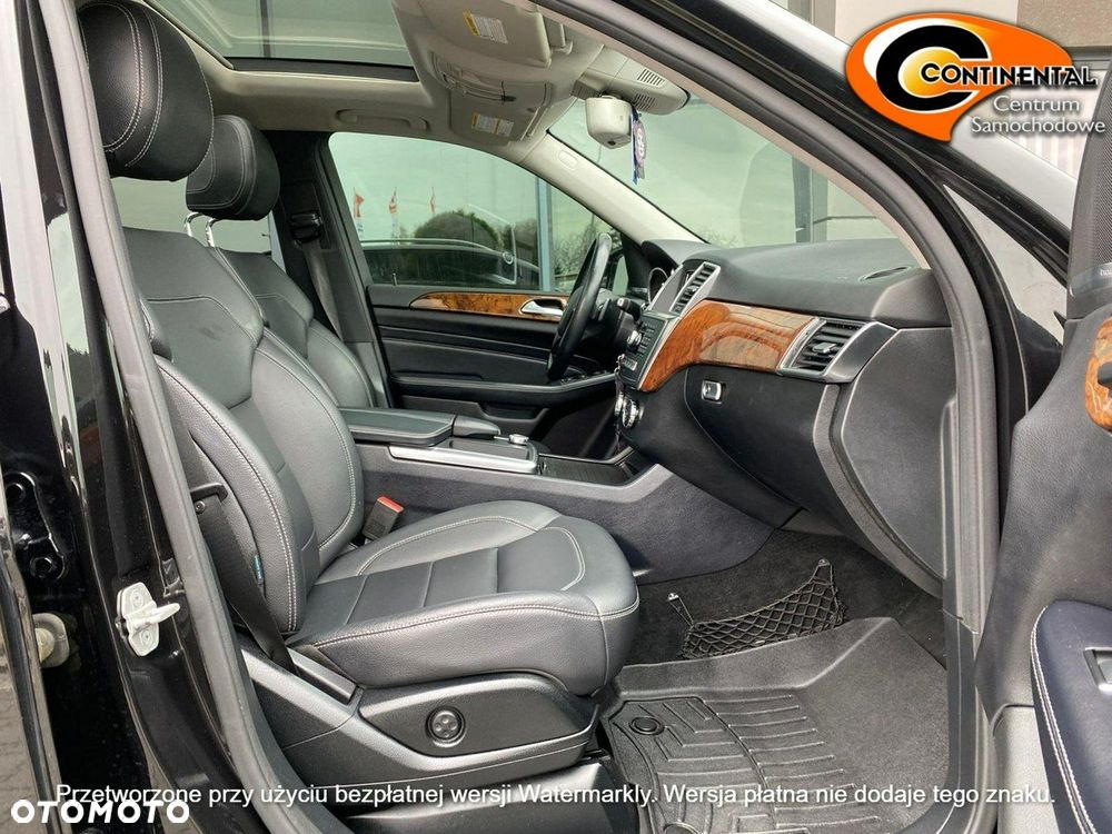 Mercedes-Benz ML - 8