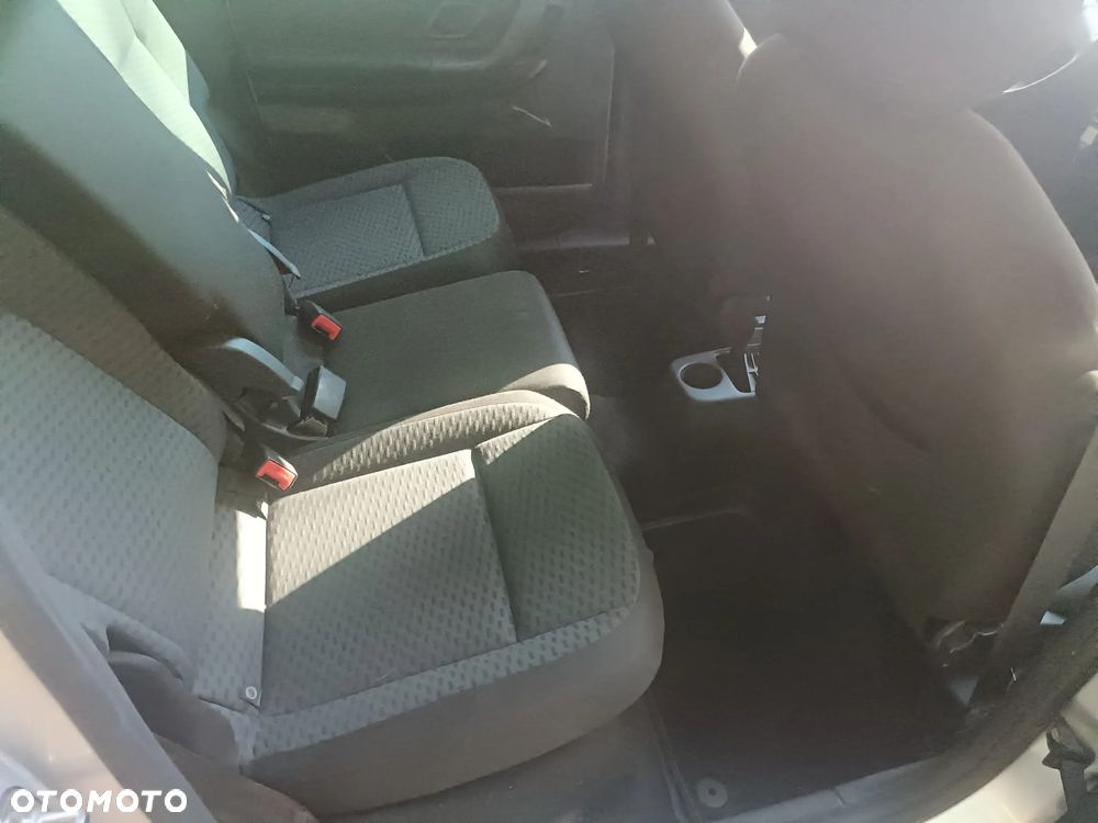 Skoda Roomster 1.2 TSI FAMILY - 10