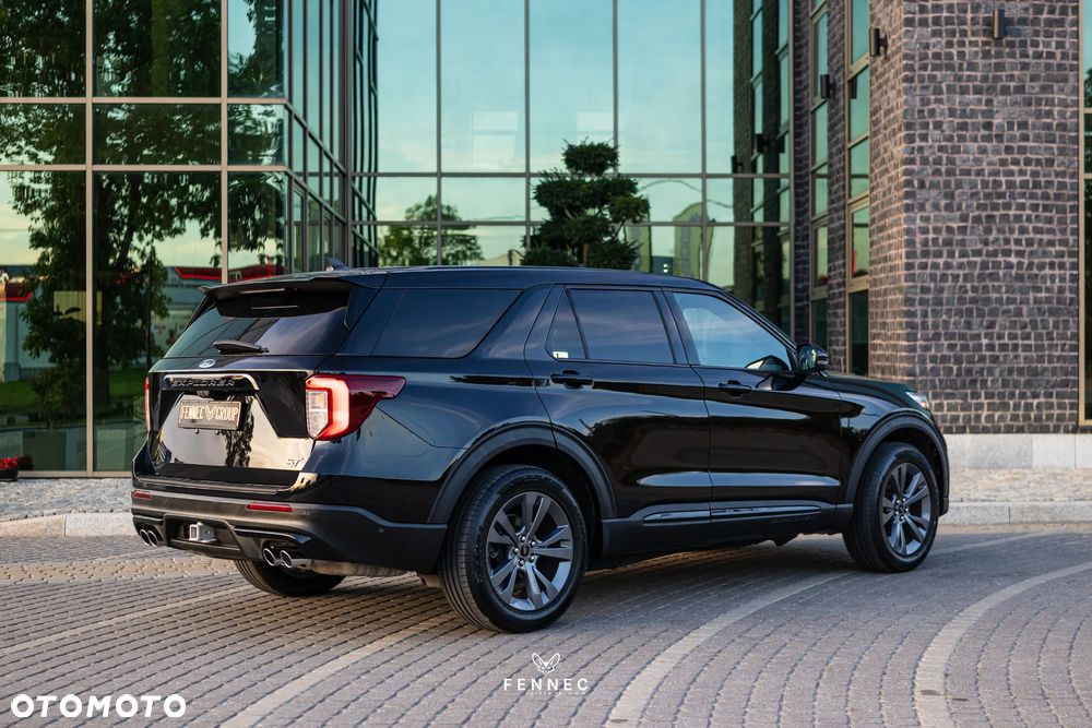 Ford Explorer - 11