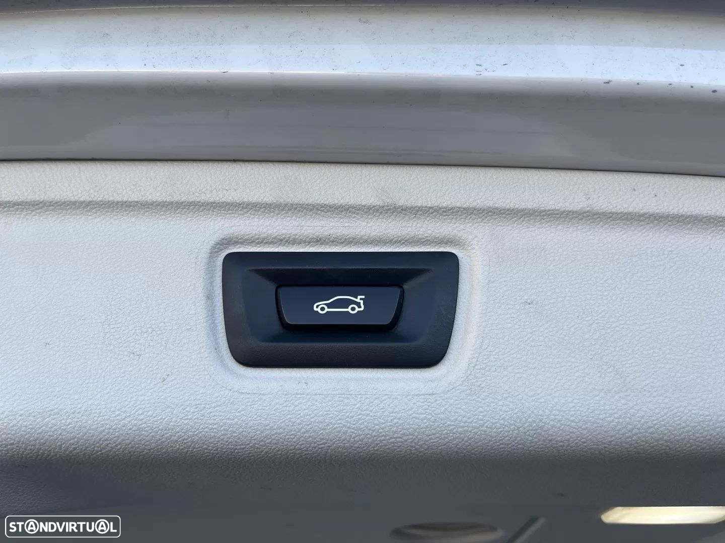BMW 320 d Touring Line Sport Auto - 48