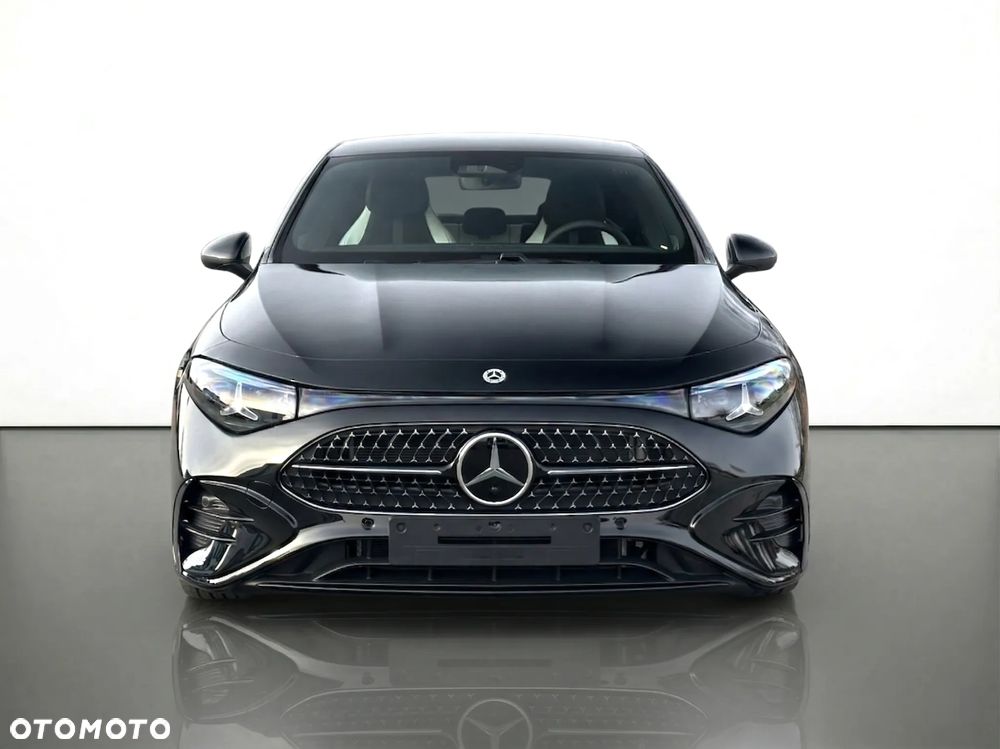 Mercedes-Benz CLA - 8