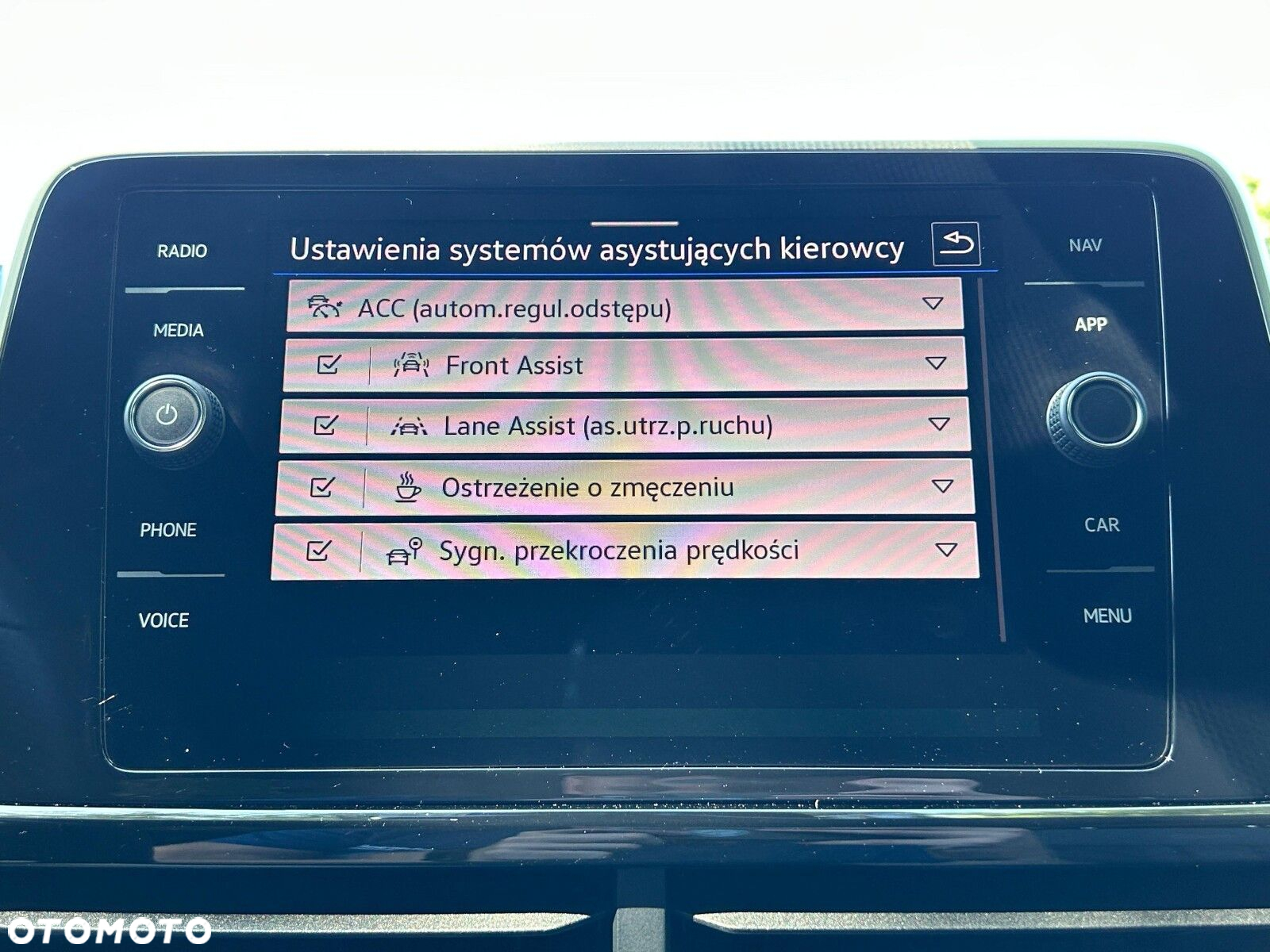 Volkswagen T-Roc 1.5 TSI R-Line DSG - 30