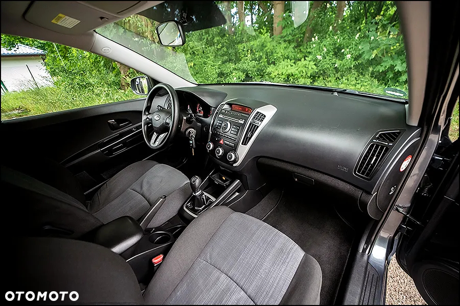 Kia Ceed - 19