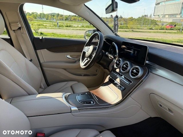 Mercedes-Benz GLC 200 4-Matic - 8