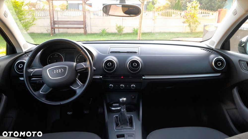 Audi A3 Sportback - 7