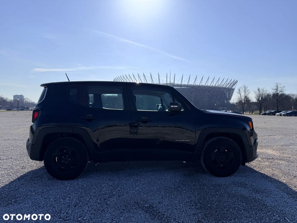 Jeep Renegade 1.6 E-TorQ Sport FWD - 3