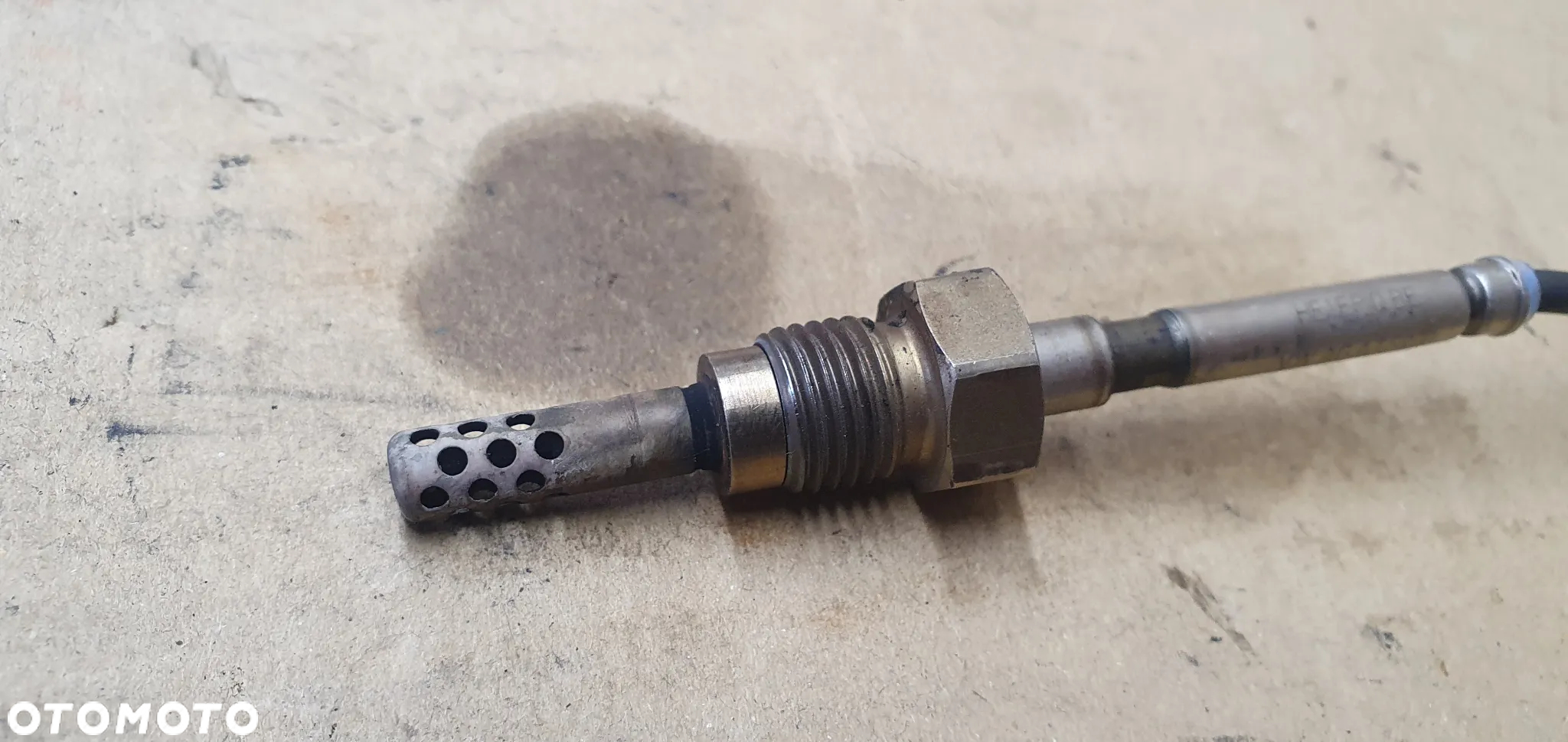 Czujnik temperatury spalin sonda Audi A8 D3 4.2 TDI 057906088 - 3