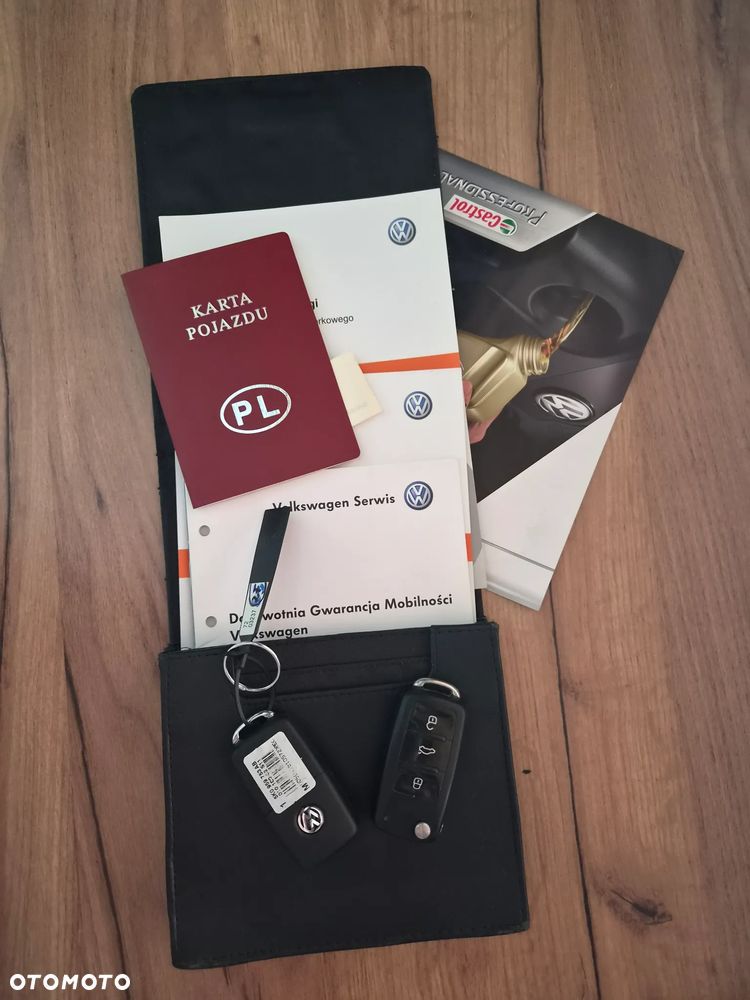 Volkswagen Jetta 1.4 TSI Highline - 12