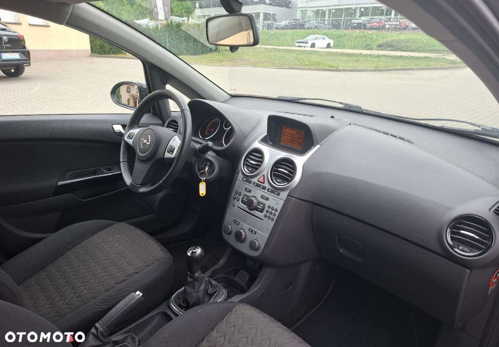 Opel Corsa - 14