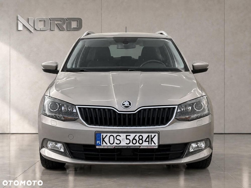 Skoda Fabia 1.2 TSI DSG Style - 4
